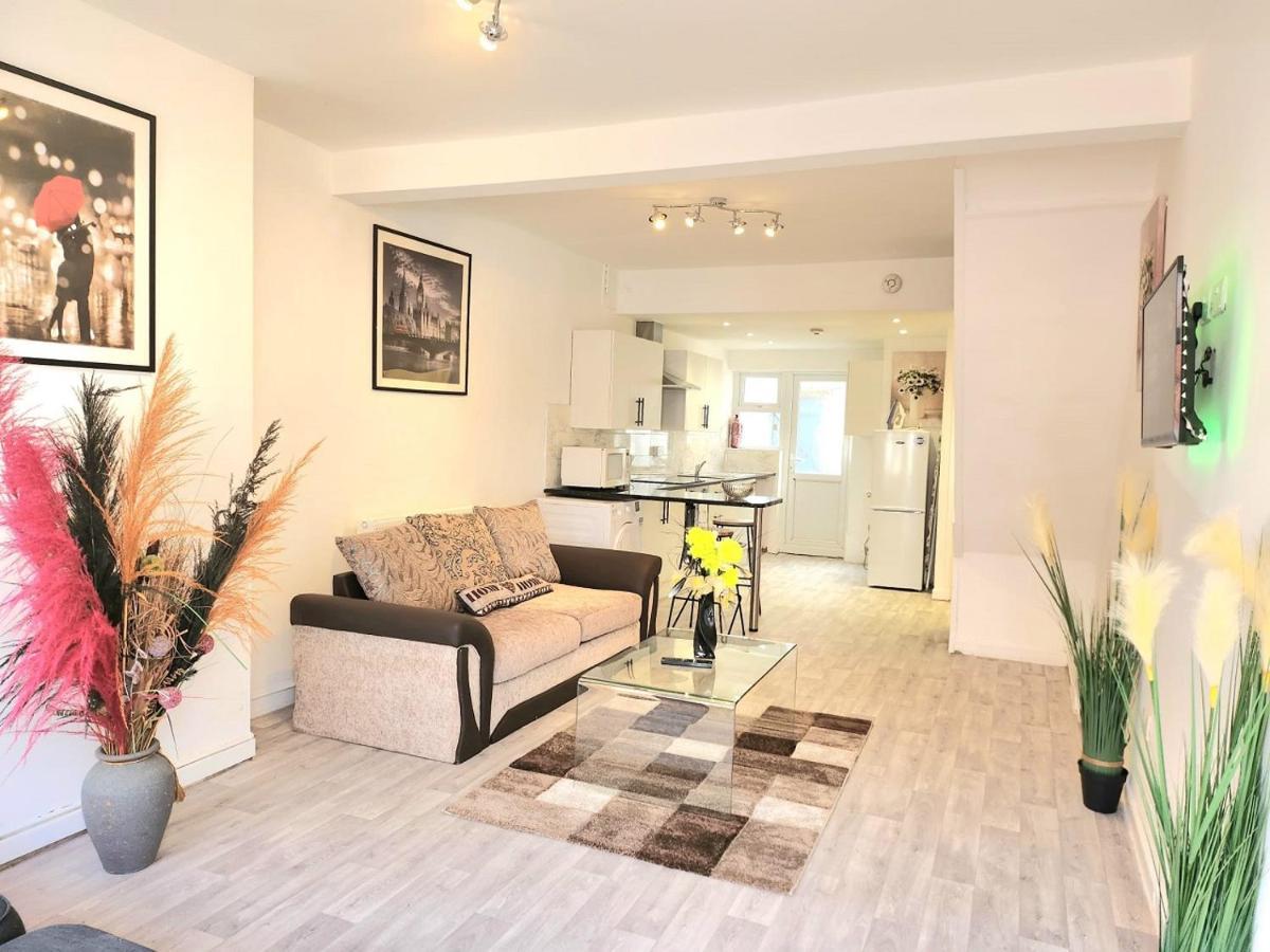 Hawkins Town House Near City Ctr And All Amenities * Liverpool